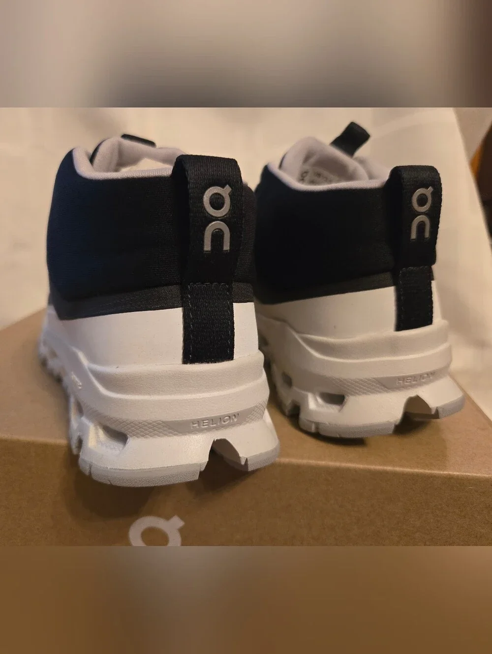 Kids' Cloudhero Mid Waterproof Shoe, 3.5 Youth